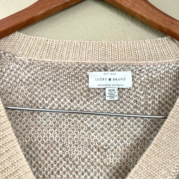 Lucky Brand Boxy Camouflage Print Knit Cardigan Sweater Tan Size Medium - Picture 3 of 8